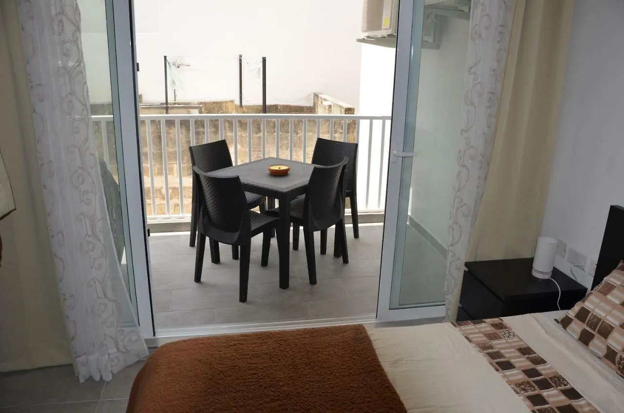 Pilgrim'S Rest Apartments Gzira Malta