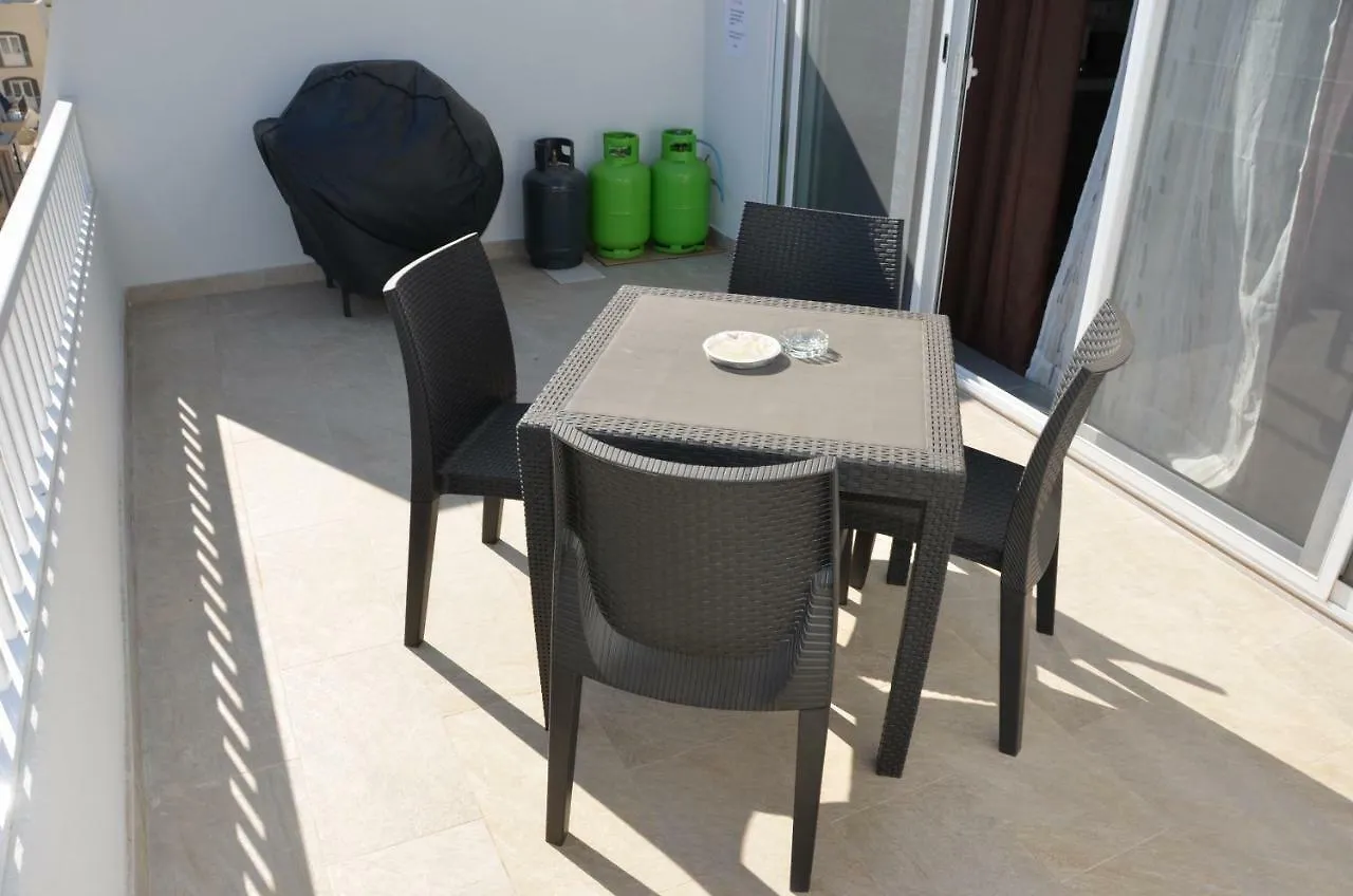 Pilgrim'S Rest Apartments Gzira